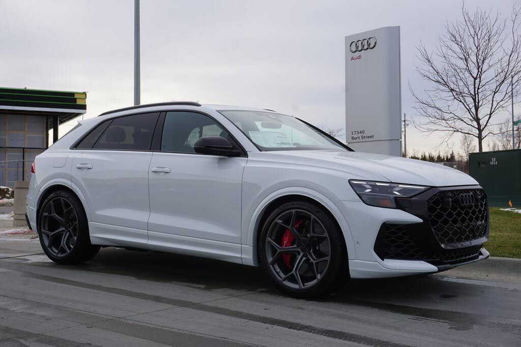 2026 Audi RS Q8 4.0T quattro Performance