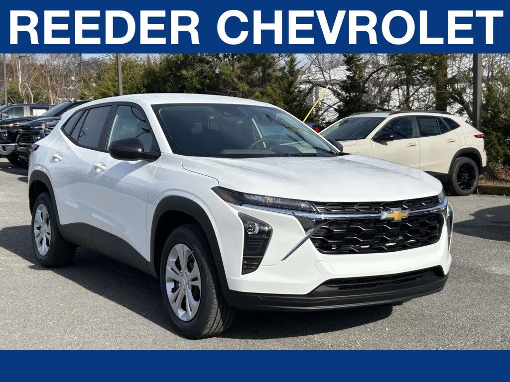 2026 Chevrolet Trax LS FWD