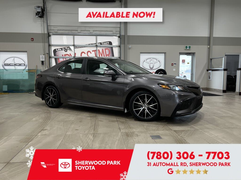 Toyota Camry Hybrid SE FWD 2021