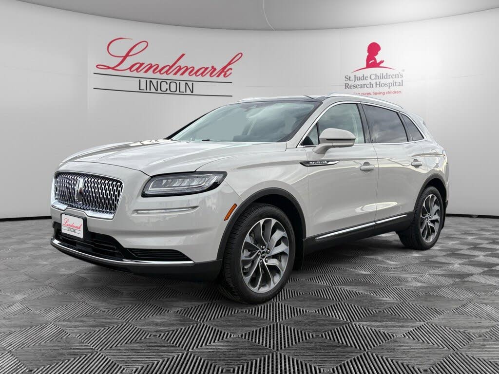 2022 Lincoln Nautilus Reserve AWD