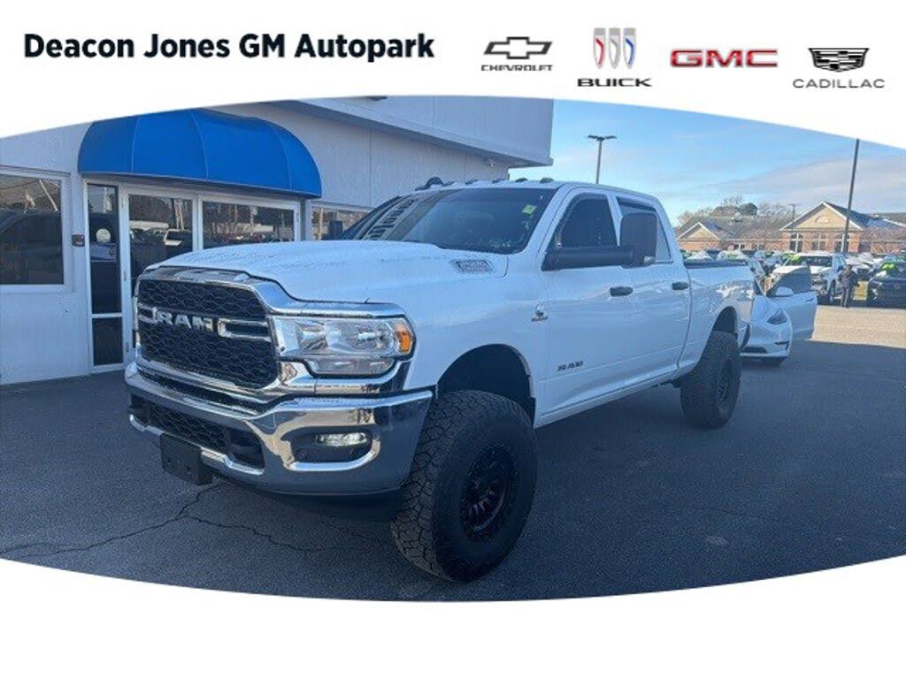 2022 RAM 2500 Tradesman Crew Cab 4WD