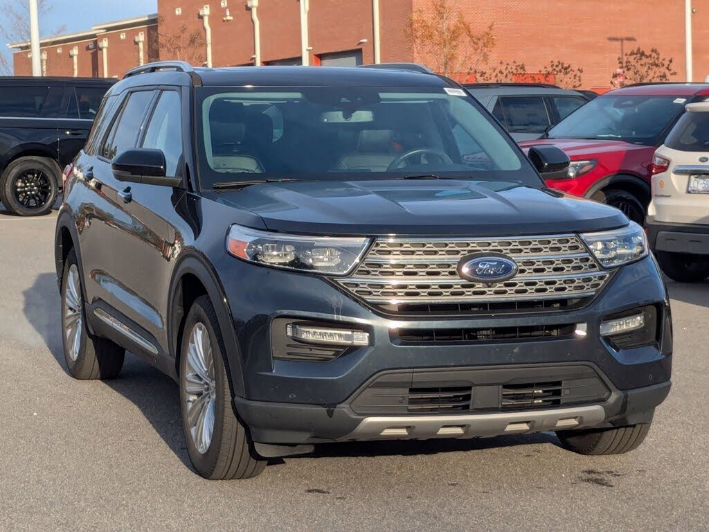 2023 Ford Explorer Hybrid Limited AWD