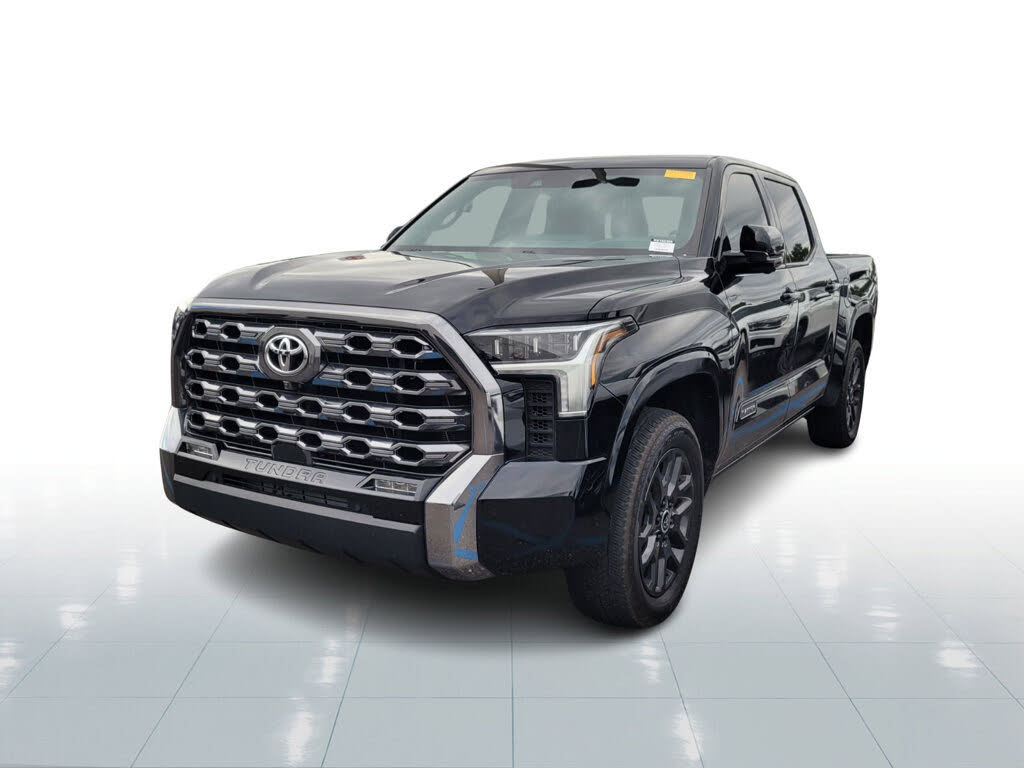 2024 Toyota Tundra Platinum CrewMax Cab 4WD