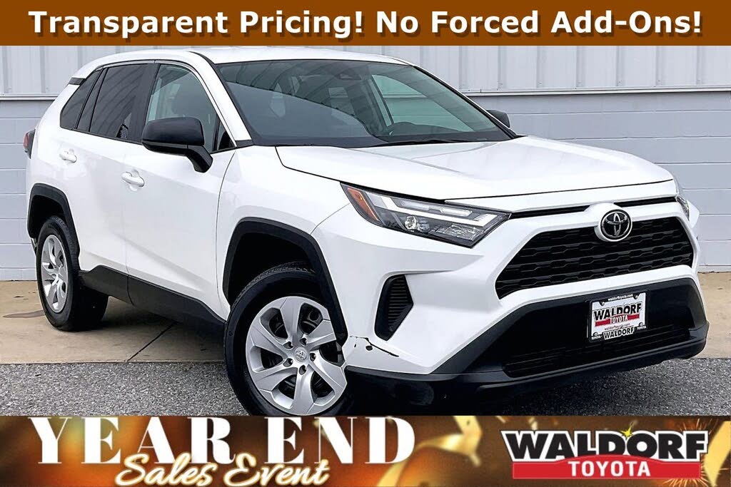 2025 Toyota RAV4 LE AWD