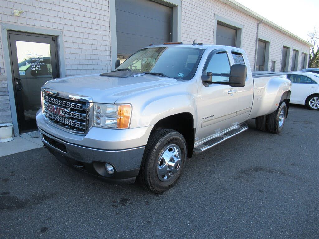 2013 GMC Sierra 3500HD SLT Ext. Cab LB DRW 4WD