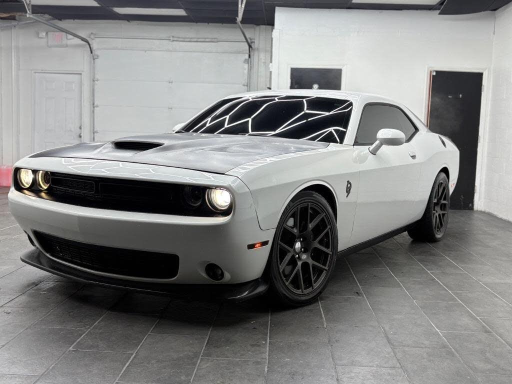 2016 Dodge Challenger R/T Scat Pack RWD