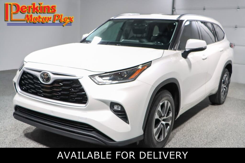 2021 Toyota Highlander XLE FWD