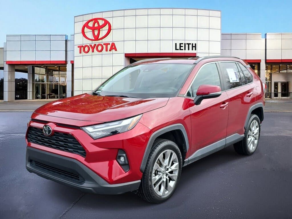 2022 Toyota RAV4 XLE Premium FWD