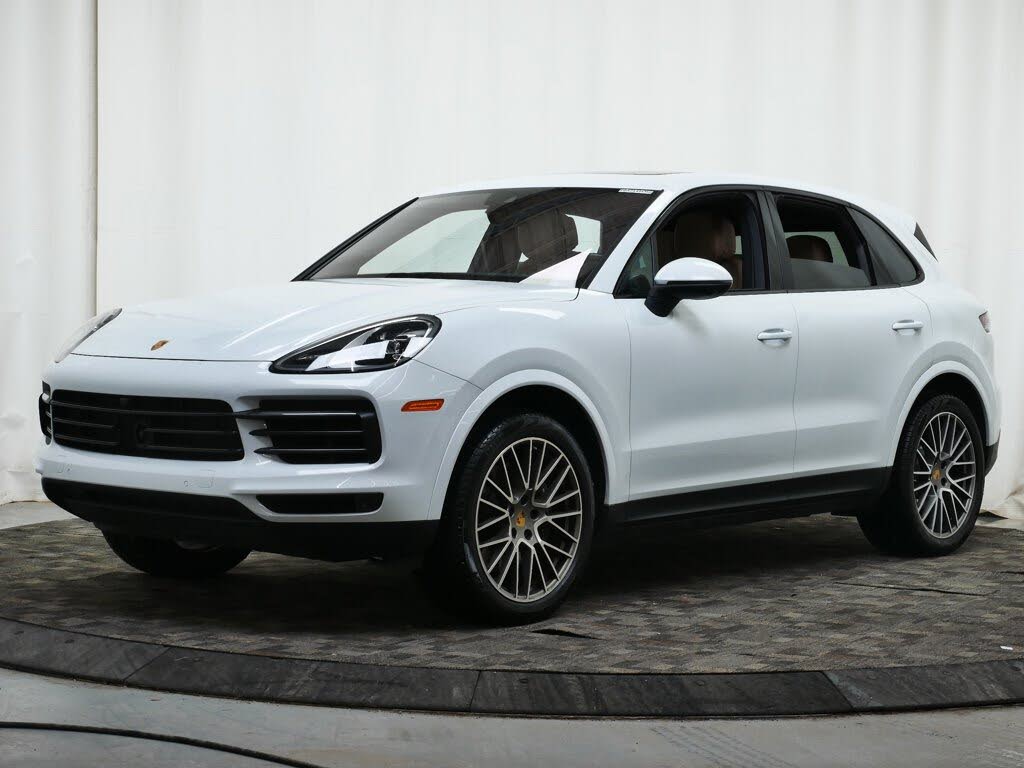 2023 Porsche Cayenne Platinum Edition AWD