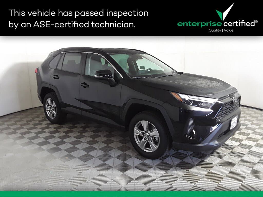 2023 Toyota RAV4 XLE FWD