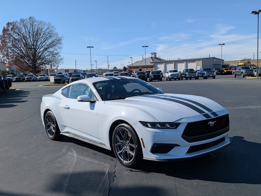 2024 Ford Mustang EcoBoost Premium Fastback RWD