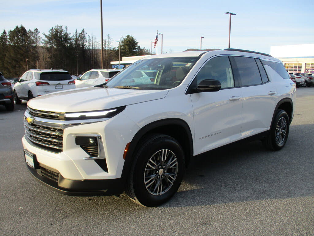 2025 Chevrolet Traverse LT AWD