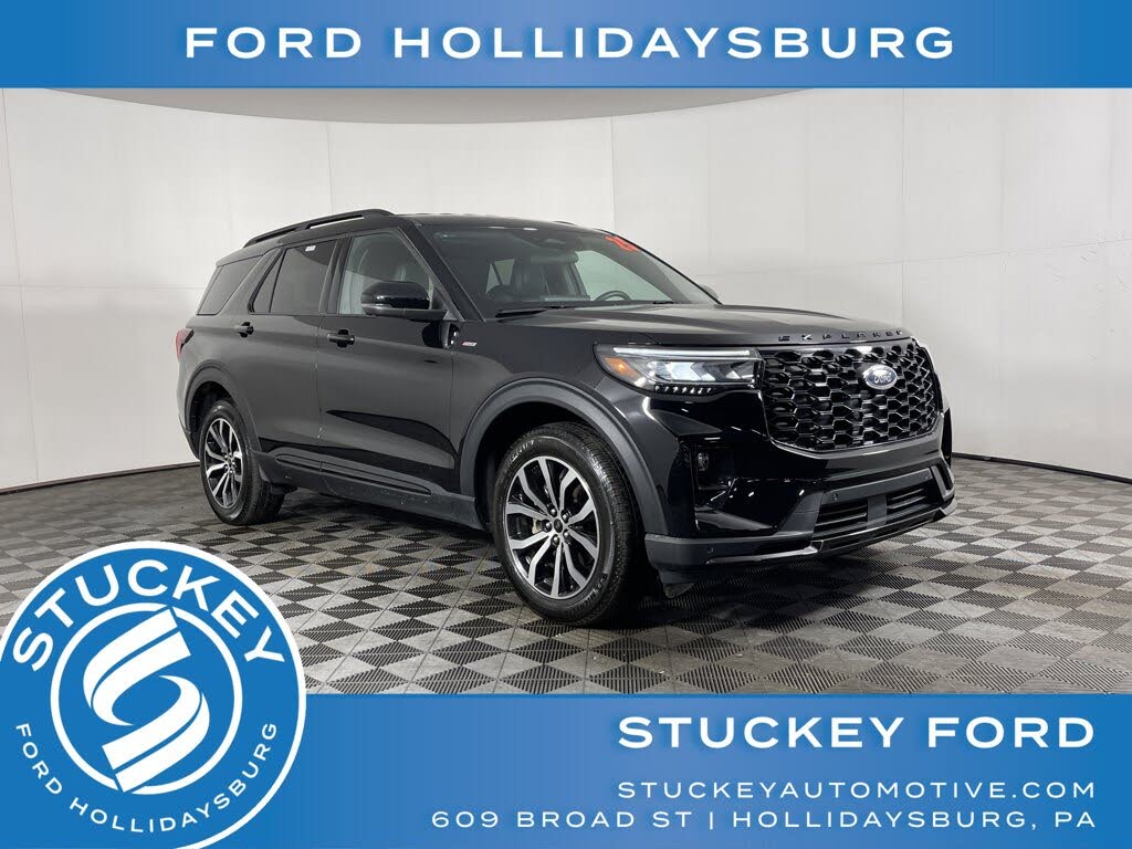 2025 Ford Explorer ST-Line AWD