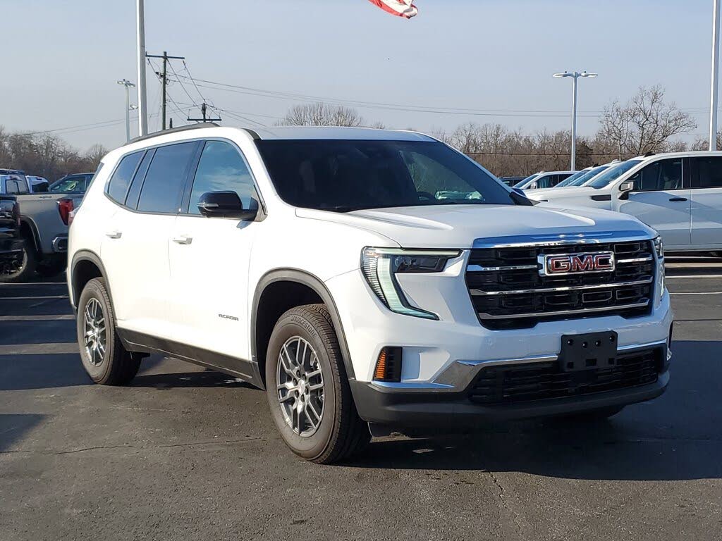 2025 GMC Acadia Elevation FWD