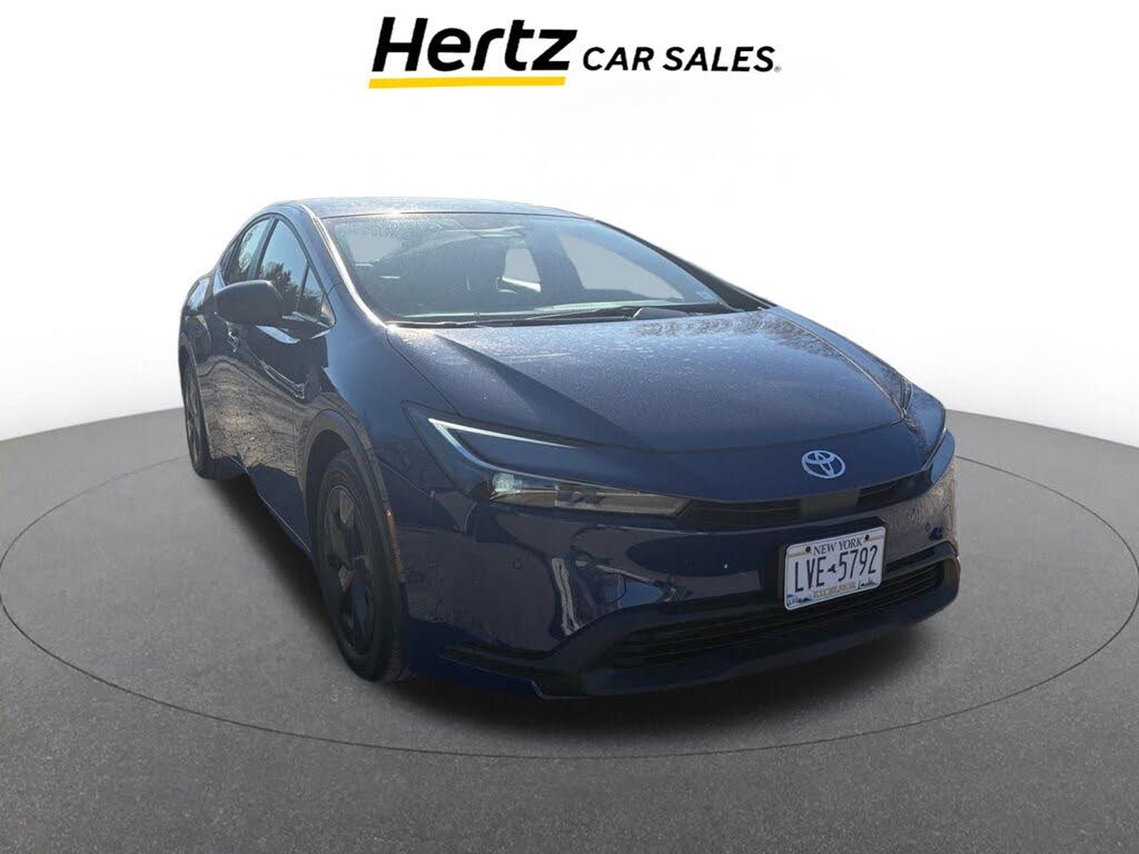 2025 Toyota Prius LE FWD