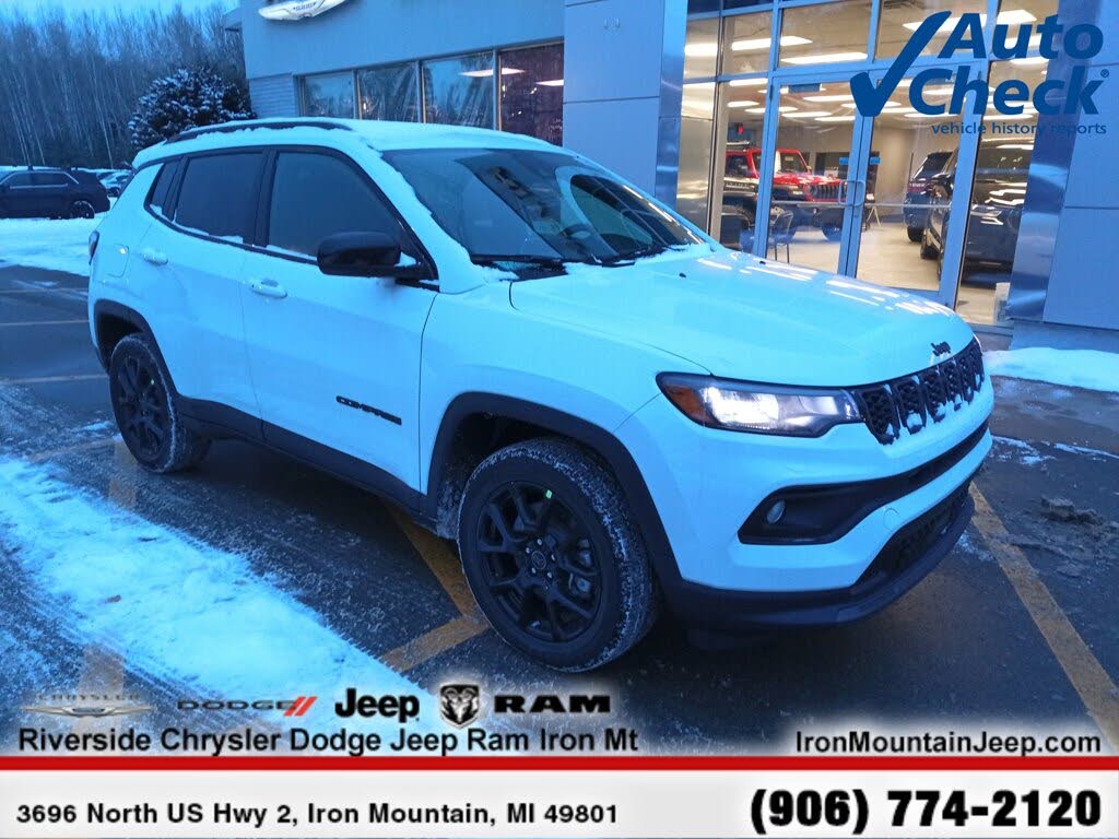 2026 Jeep Compass Latitude Altitude 4WD