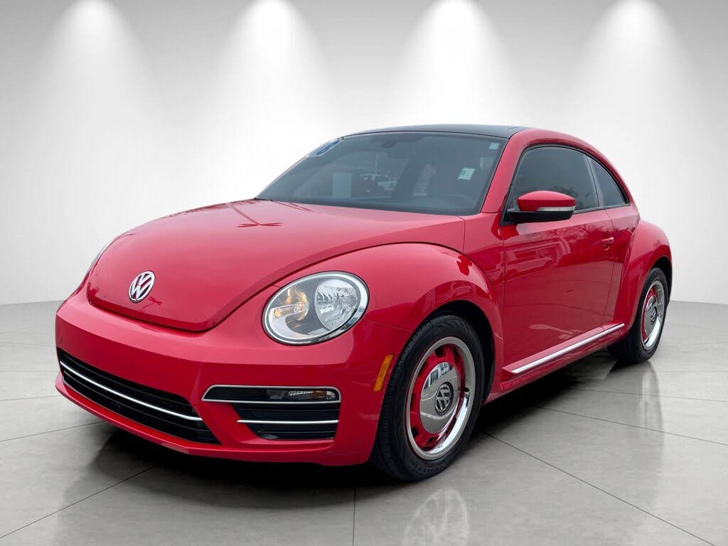 2018 Volkswagen Beetle 2.0T Coast Hatchback FWD