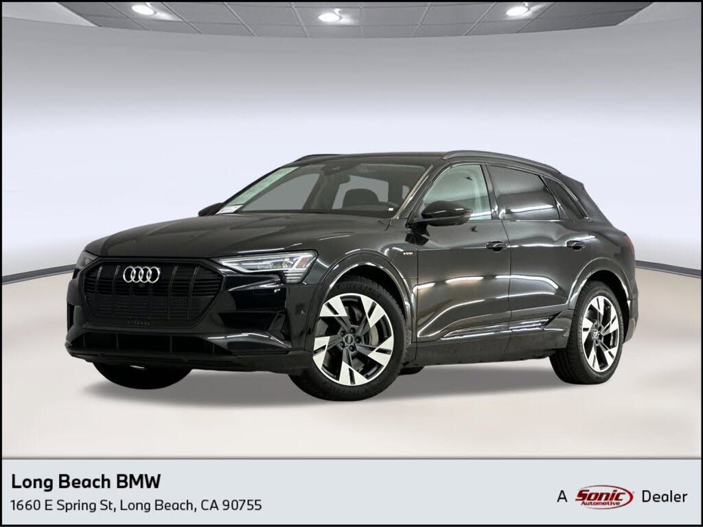 2021 Audi e-tron quattro Premium SUV