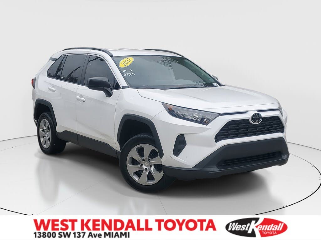 2021 Toyota RAV4 LE FWD