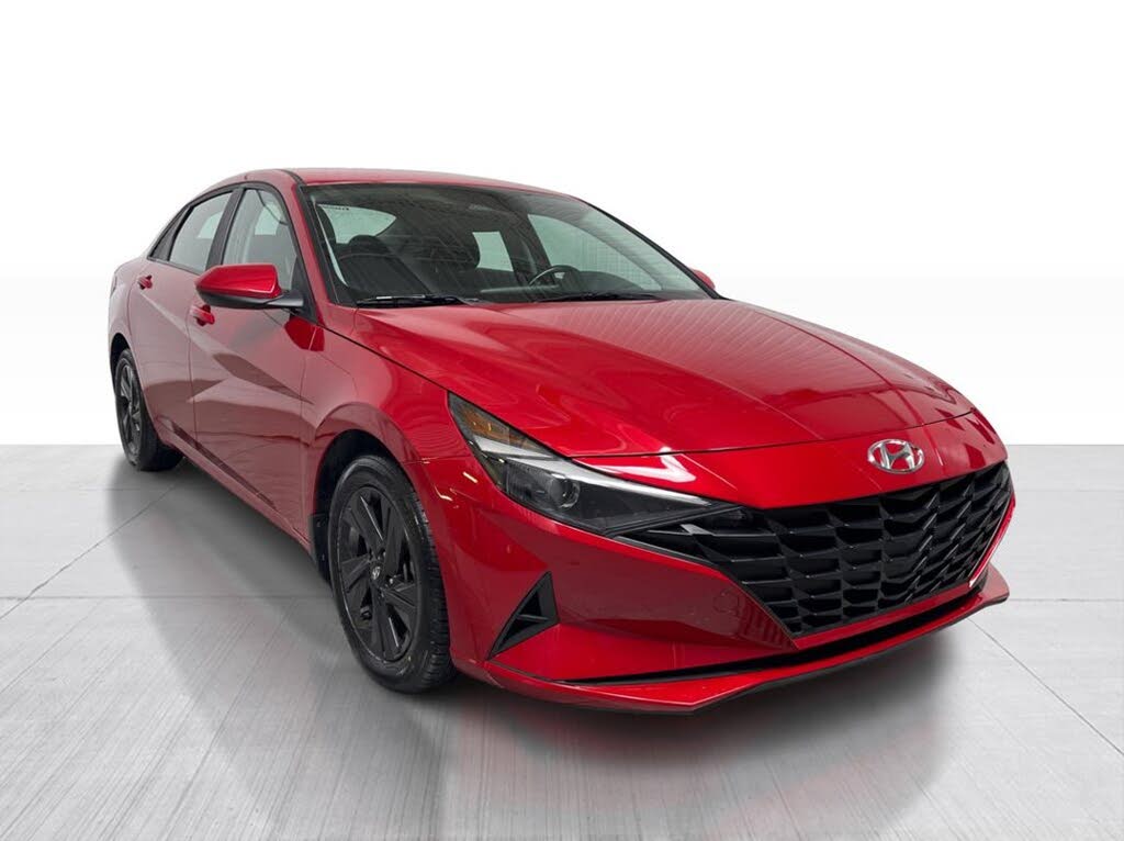 2022 Hyundai Elantra Preferred FWD
