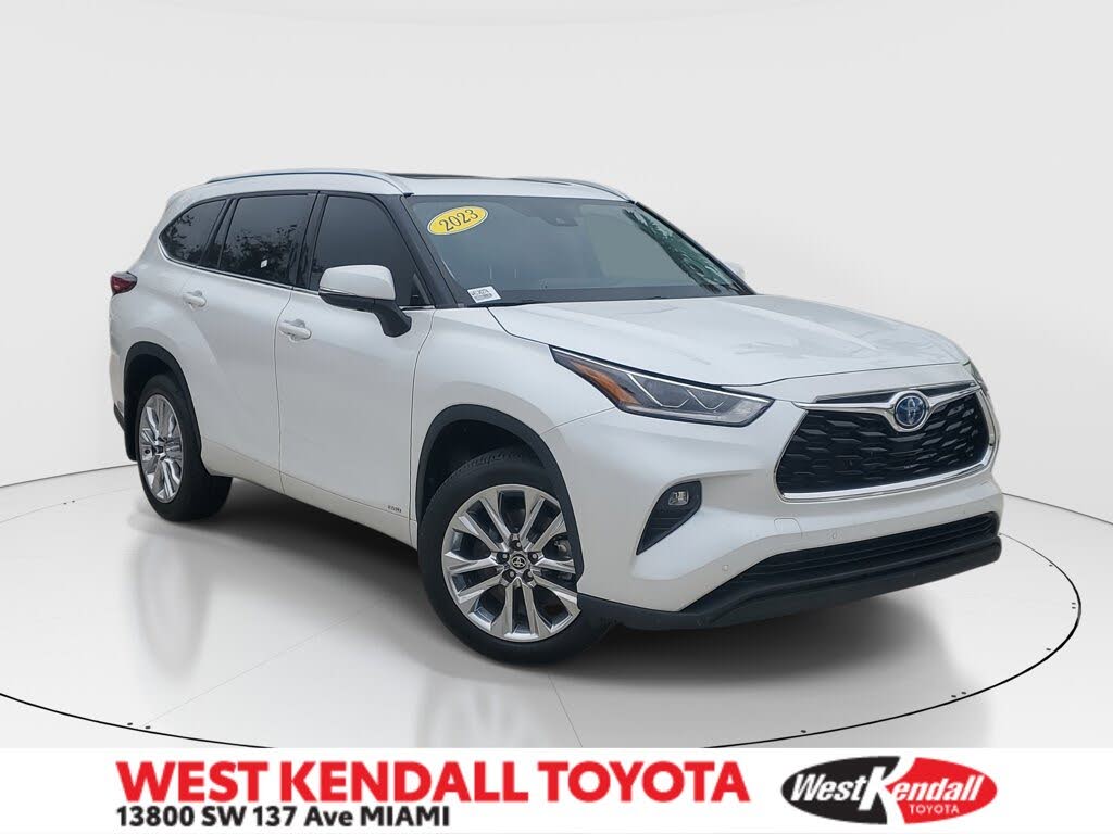 2023 Toyota Highlander Hybrid Limited AWD