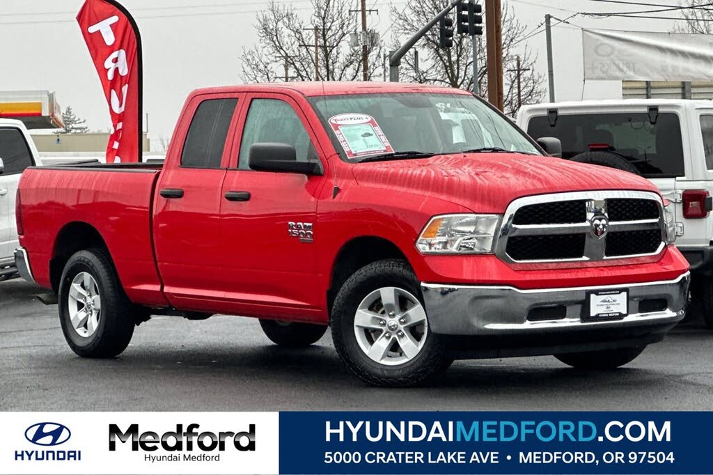 2024 RAM 1500 Classic SLT Quad Cab 4WD