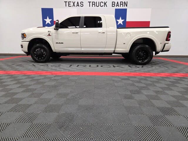 2024 RAM 3500 Limited Mega Cab DRW 4WD