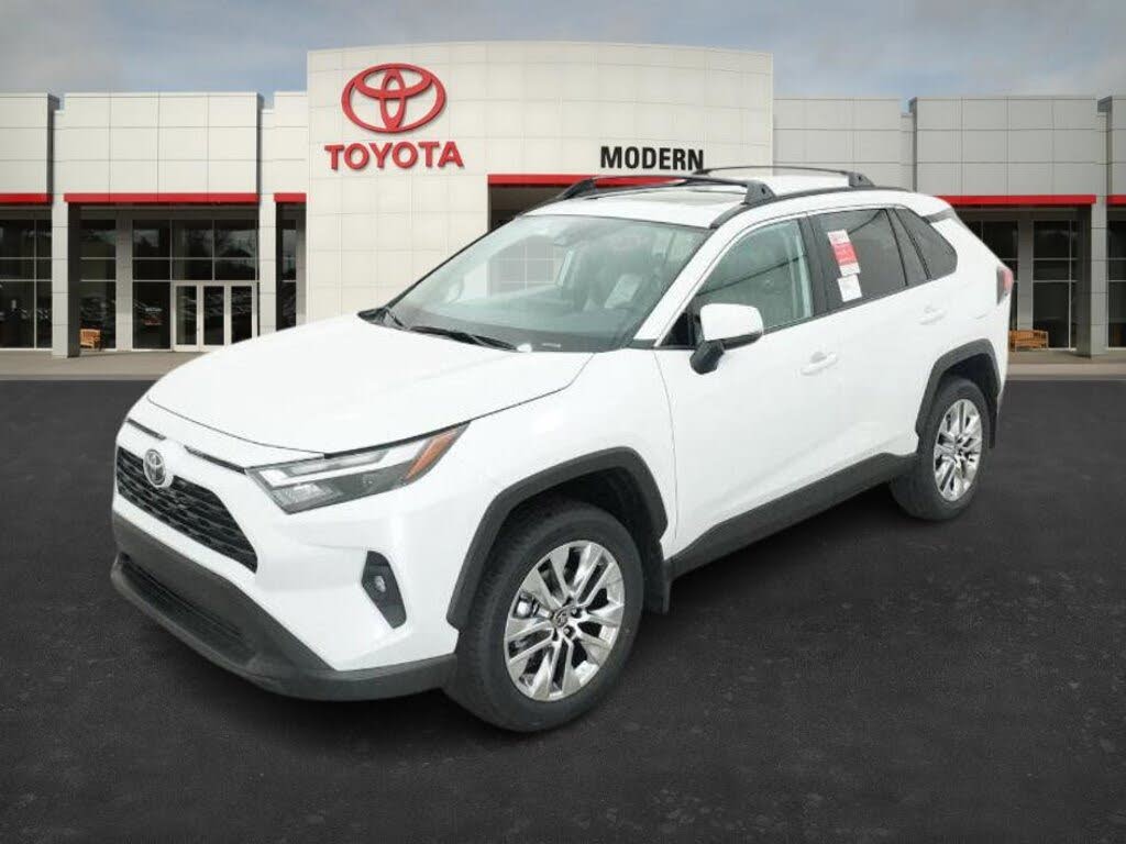 2025 Toyota RAV4 XLE Premium FWD