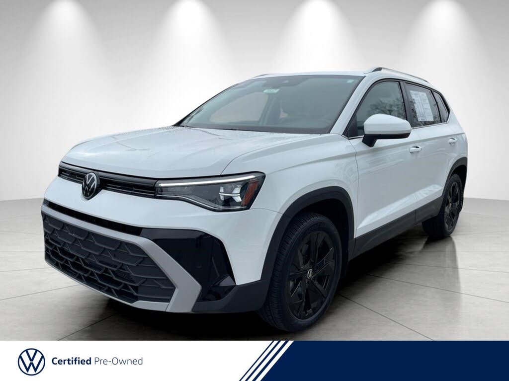 2025 Volkswagen Taos SE FWD