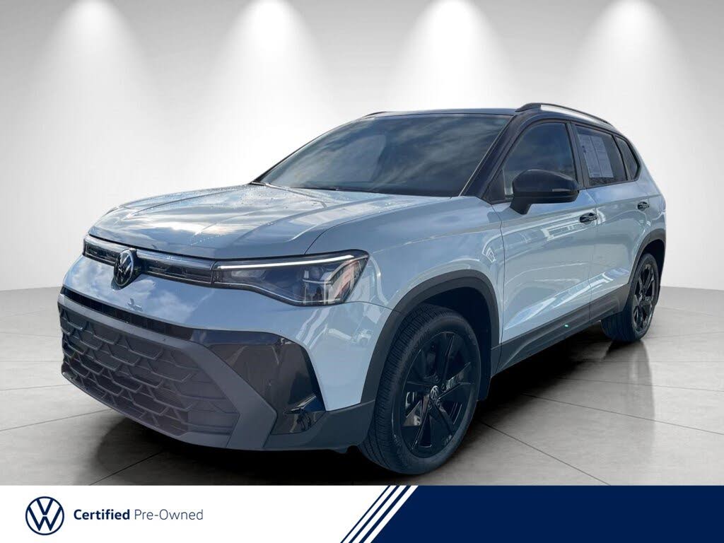 2025 Volkswagen Taos SE Black FWD