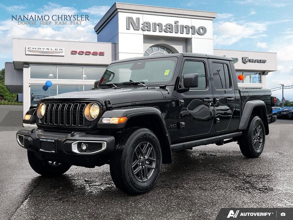 2026 Jeep Gladiator Sport S Crew Cab 4WD