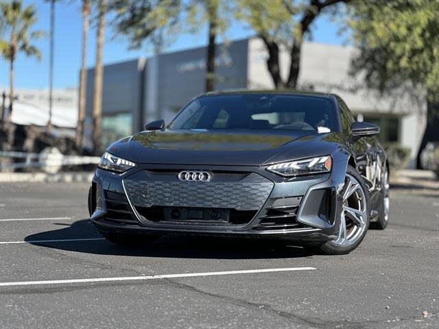 2023 Audi e-tron GT quattro Premium Plus AWD
