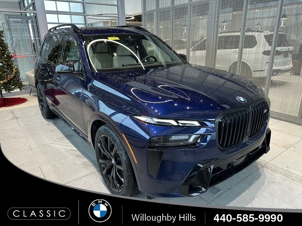 2026 BMW X7 M60i AWD