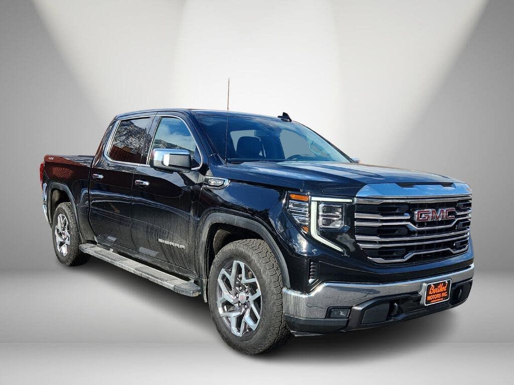 2023 GMC Sierra 1500 SLT Crew Cab 4WD