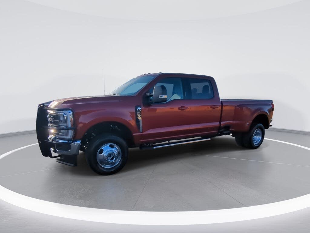 2026 Ford F-350 Super Duty XLT Crew Cab LB DRW 4WD