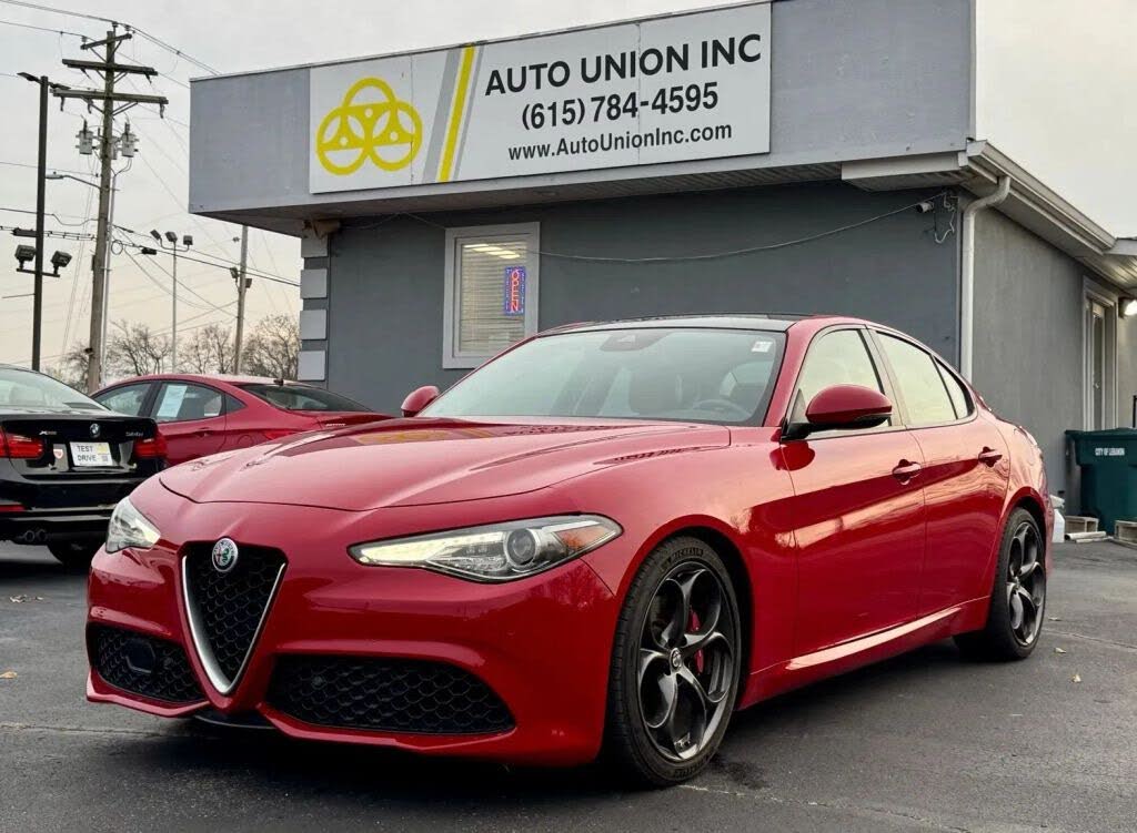 2018 Alfa Romeo Giulia Ti Sport RWD