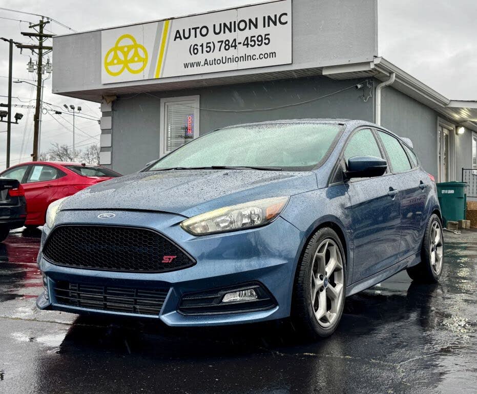 2018 Ford Focus ST