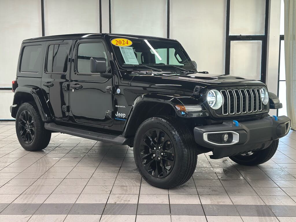 2024 Jeep Wrangler 4xe Sahara 4WD