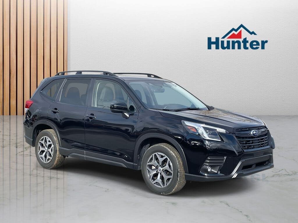 2024 Subaru Forester Premium Crossover AWD