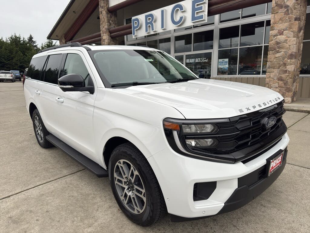2025 Ford Expedition Active 4WD