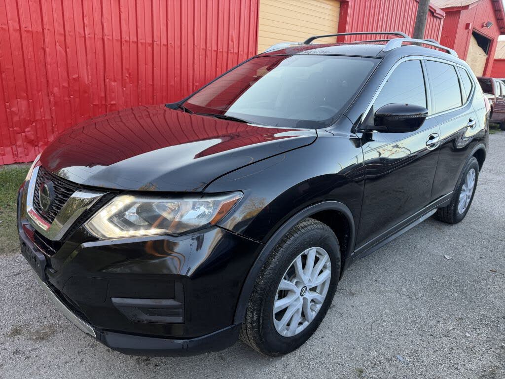 2020 Nissan Rogue SV FWD