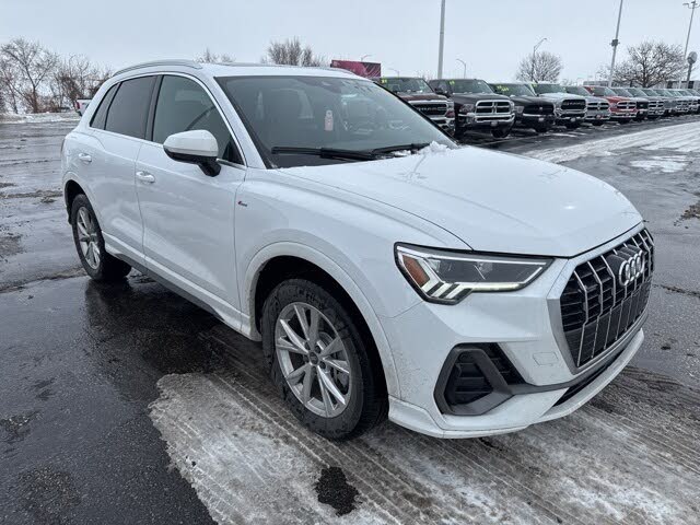 2025 Audi Q3 quattro Premium S Line 45 TFSI