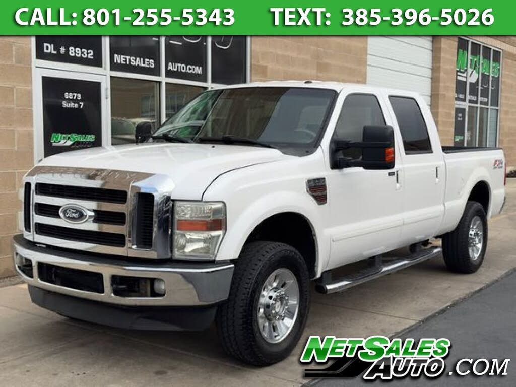2010 Ford F-250 Super Duty Lariat Crew Cab 4WD