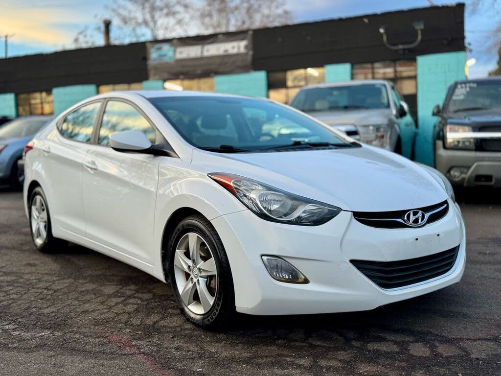 2013 Hyundai Elantra GLS FWD