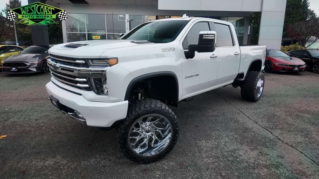 2020 Chevrolet Silverado 2500HD High Country Crew Cab 4WD