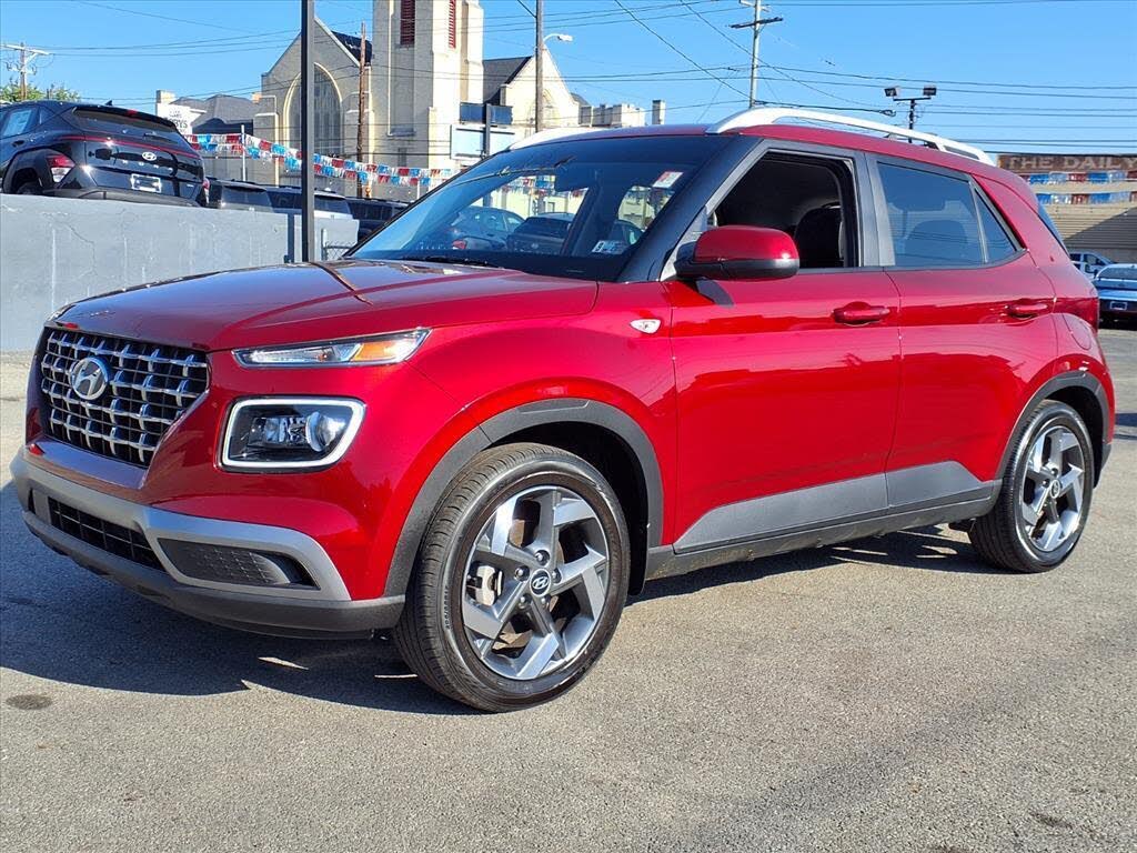 2023 Hyundai Venue Limited FWD