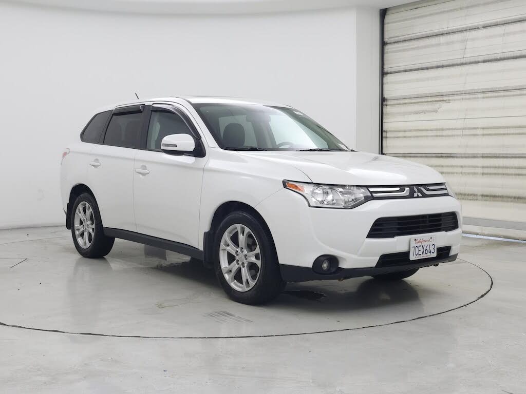 2014 Mitsubishi Outlander SE