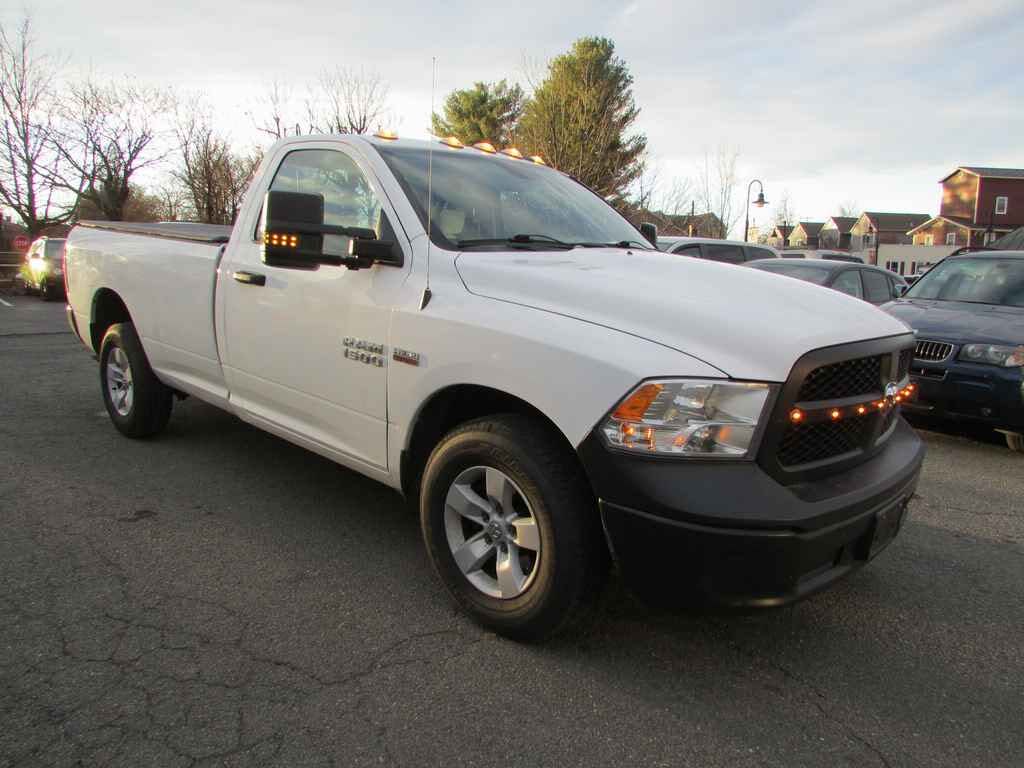 2017 RAM 1500 Tradesman LB RWD