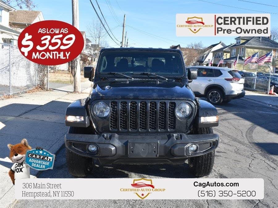 2022 Jeep Gladiator Altitude Crew Cab 4WD