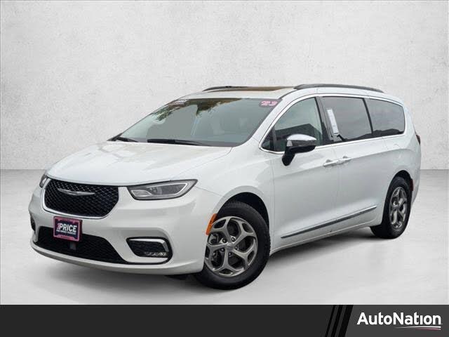 2023 Chrysler Pacifica Limited FWD
